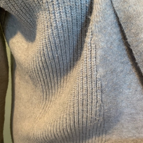 Cyrus Very Warm Cardigan Women’s Size Small Oatmeal Color Open Front - Picture 6 of 8